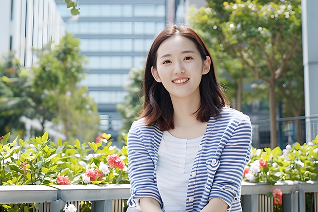 西安财经大学行知学院近两年上升分数是多少（本科）